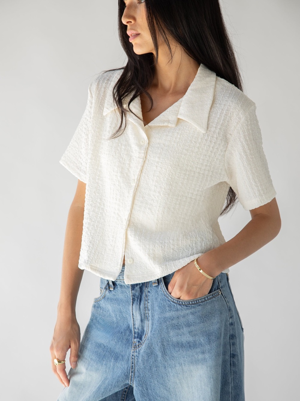 Short Sleeve Crinkle Button-up - Picture 2 of 8